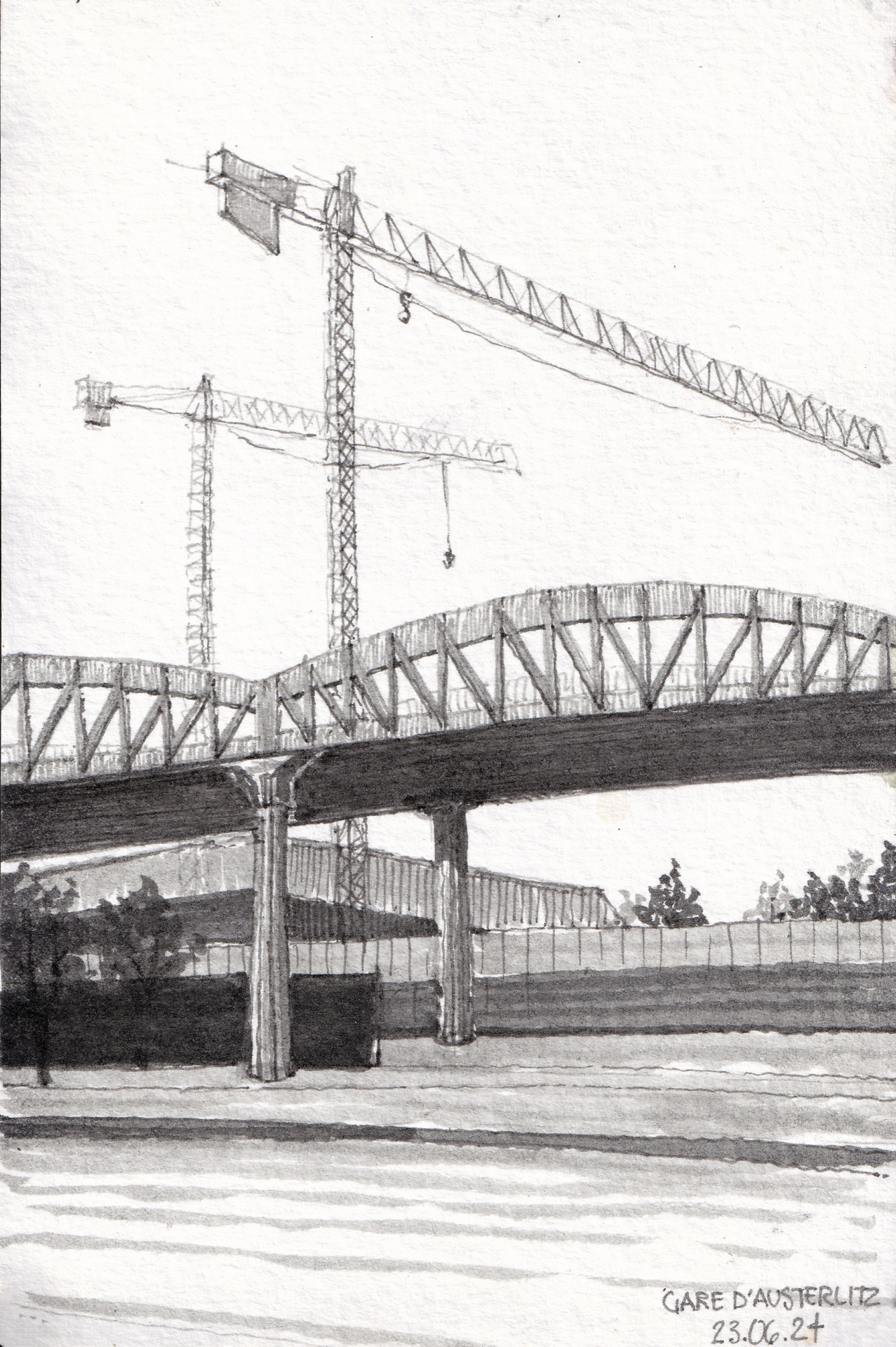 Black and white fineliner drawing of the construction site of Gare d'Austerlitz, featuring the metro bridge in the foreground and cranes against the sky.